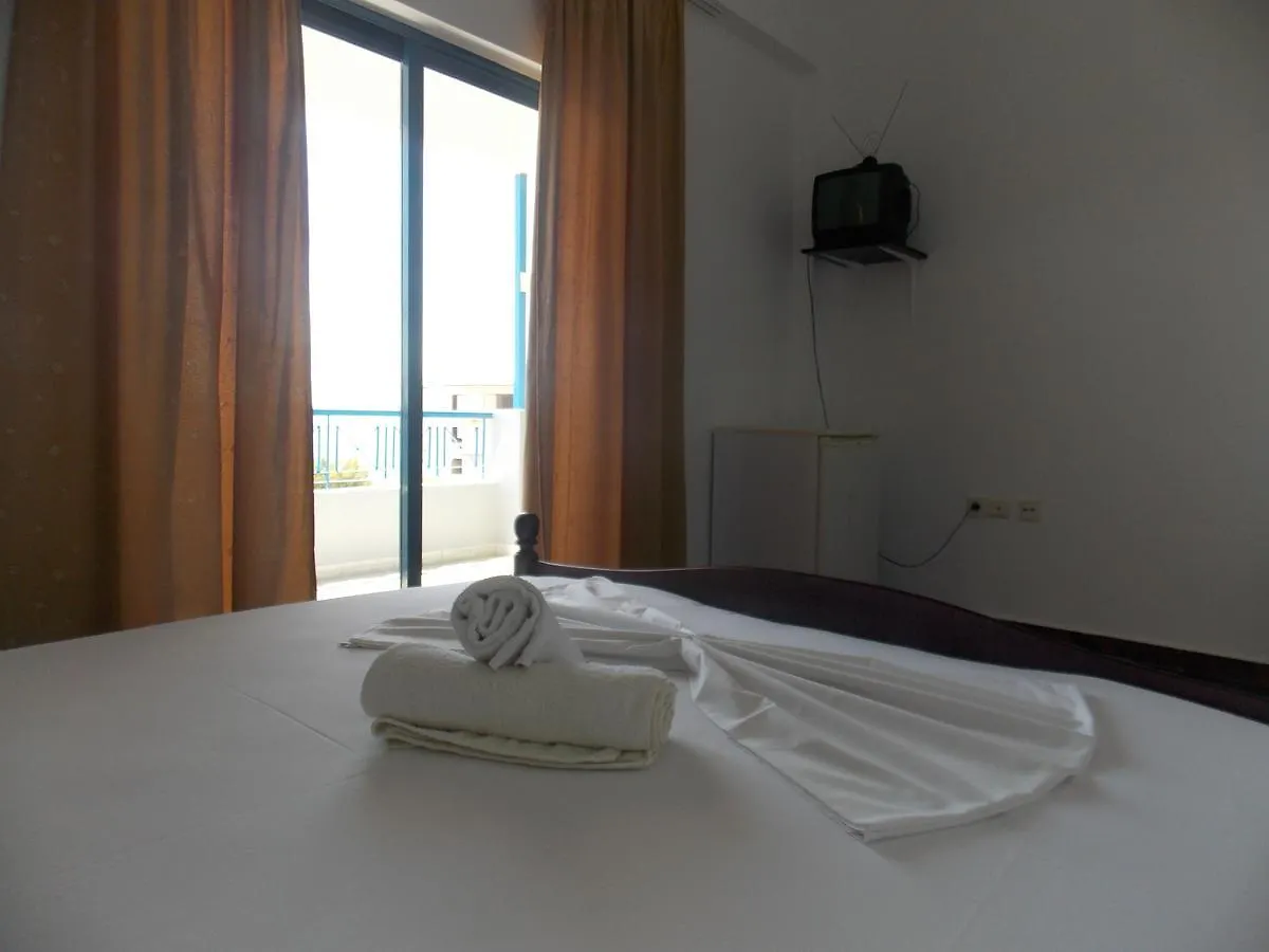 Infinity Saranda Hotel
