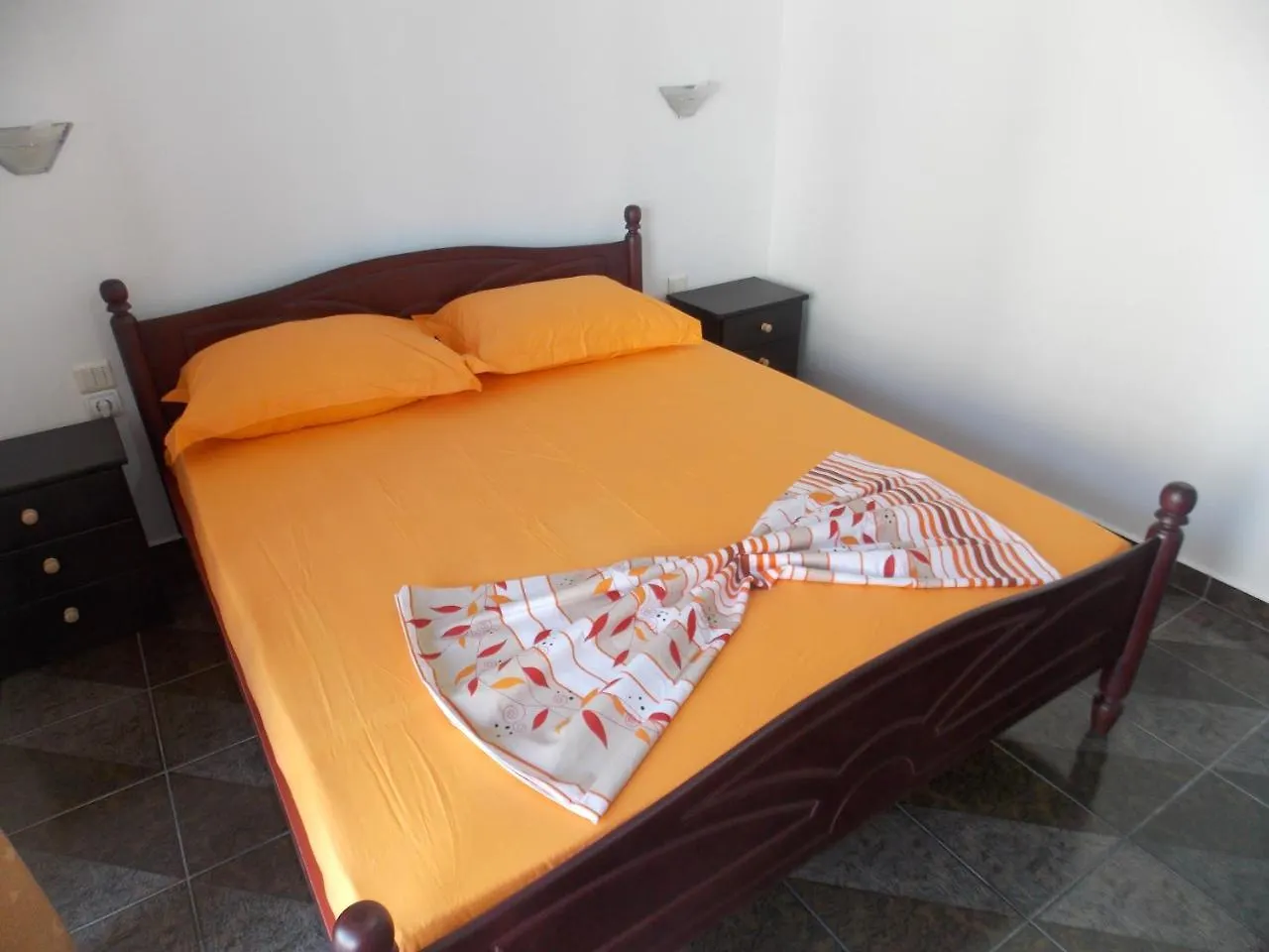 Infinity Saranda Hotel